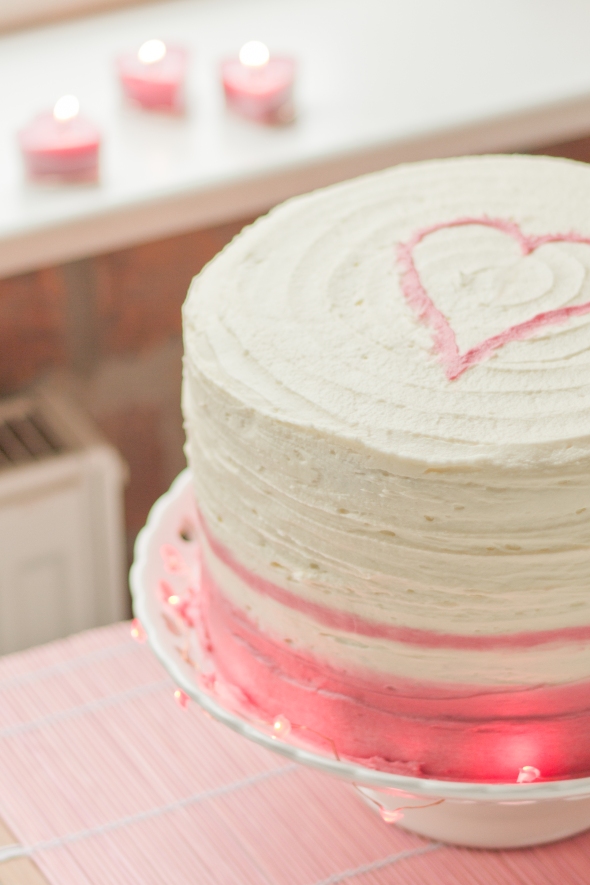 4_Layer_Val_Day_Cake_2013-1